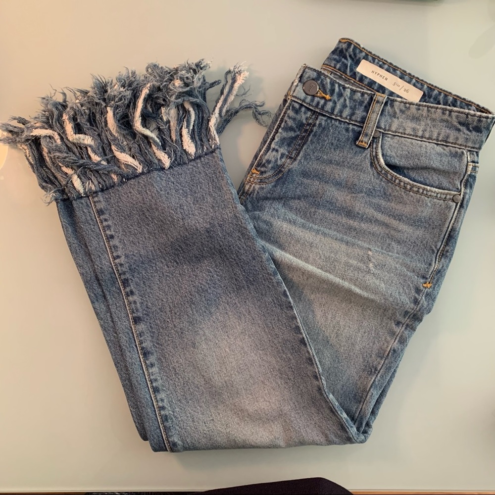 Anthropologie Pilcro & The Letterpress Straight Leg Jeans w/ Frayed Hem Size 26